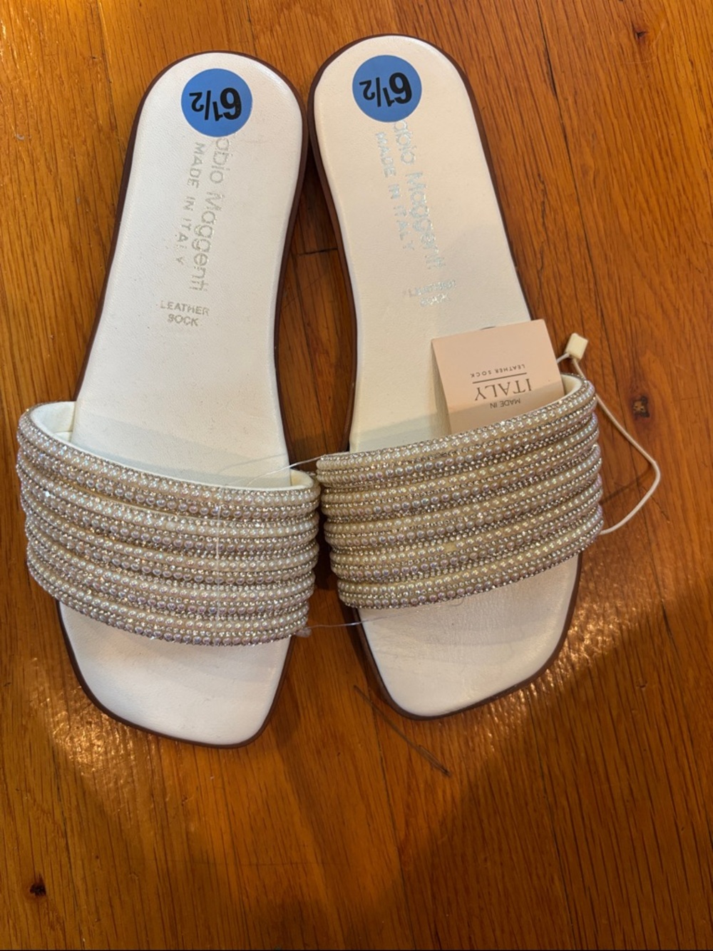 Pearl and Rhinestone Beaded White Slide Sandals - Made in Italy Size 6 1/2 New